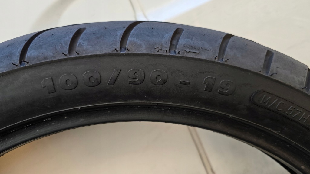 Michelin Pilot Activ 100/90-19 57 H Motorradreifen Product image