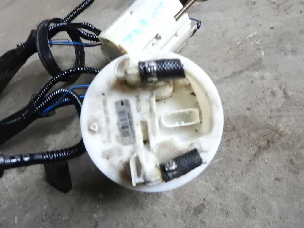 Mercedes W211 3.0 642 Kraftstoffpumpensensor Schwimmer A2114701641 Product image