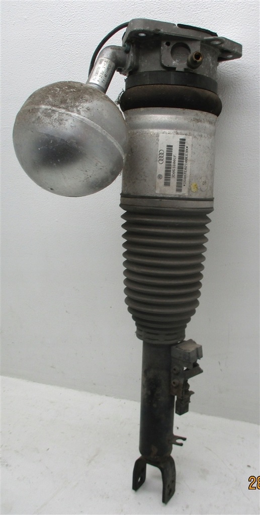 STOSSDÄMPFERBÄGEL LINKS HINTEN VW PHAETON 3D0616001F Product image