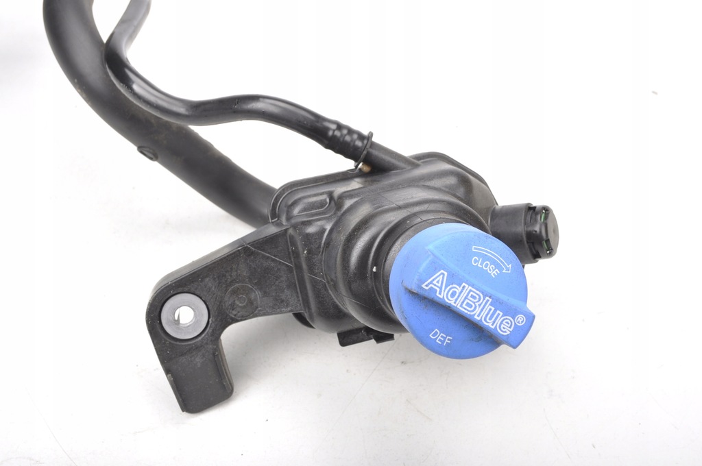 BMW 1 F40 1.5 12V ADBLUE FÜLLTANK 7454407 Product image