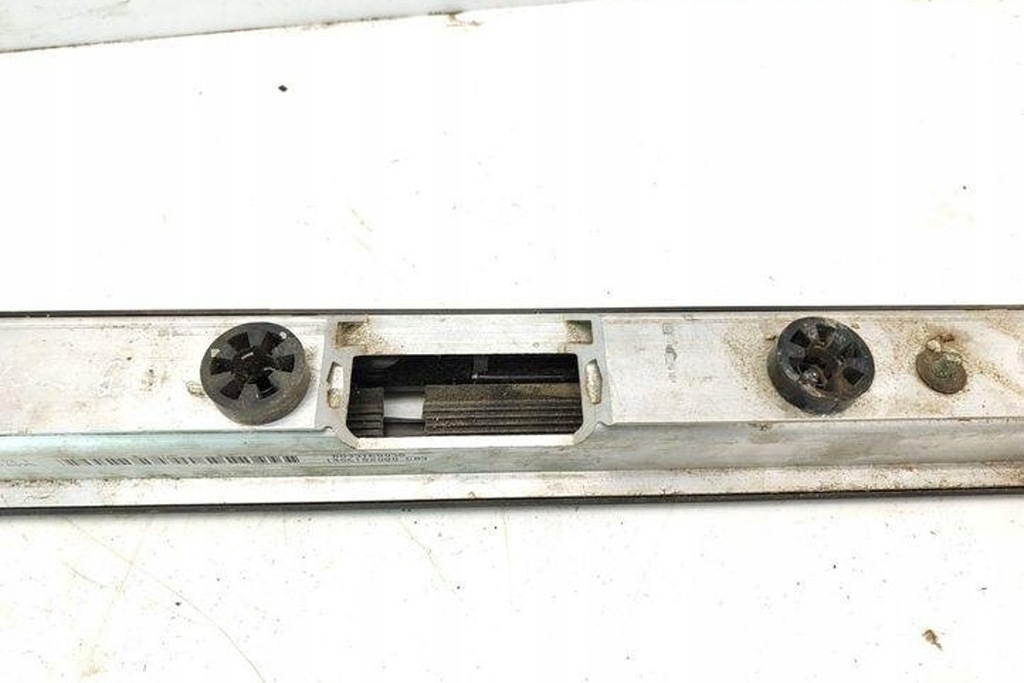 Elemente des Peugeot 807 (e) 1486182080 2.2L Diesel 94KW 2004 Stuhl Product image