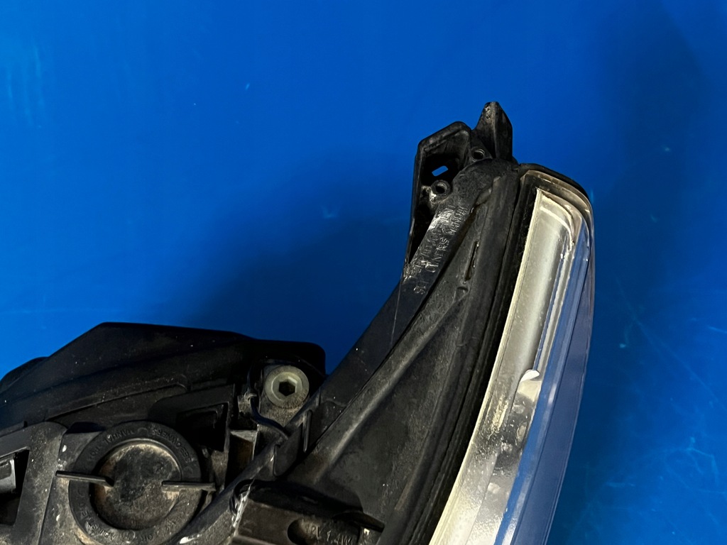 BI-XENON-LENKUNG D1S DYNAMIC BMW E60 E61 EU HELLA Product image