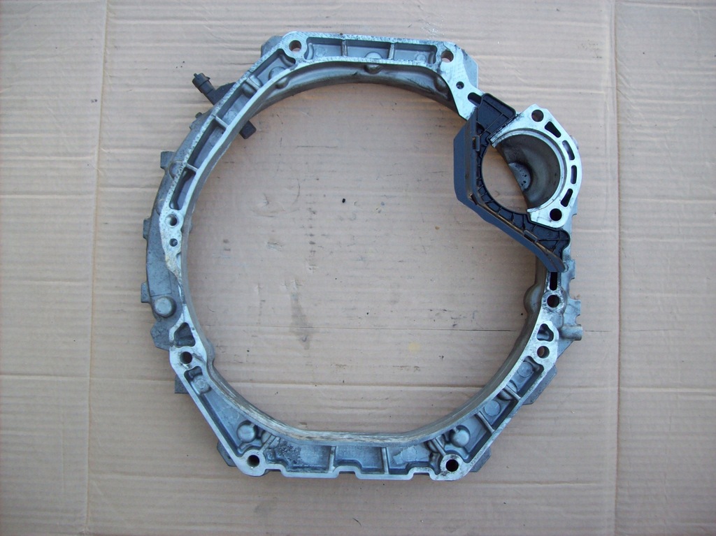 MERCEDES W205 MOTORABSTANDSHALTER 1.6 R9MA500 Product image
