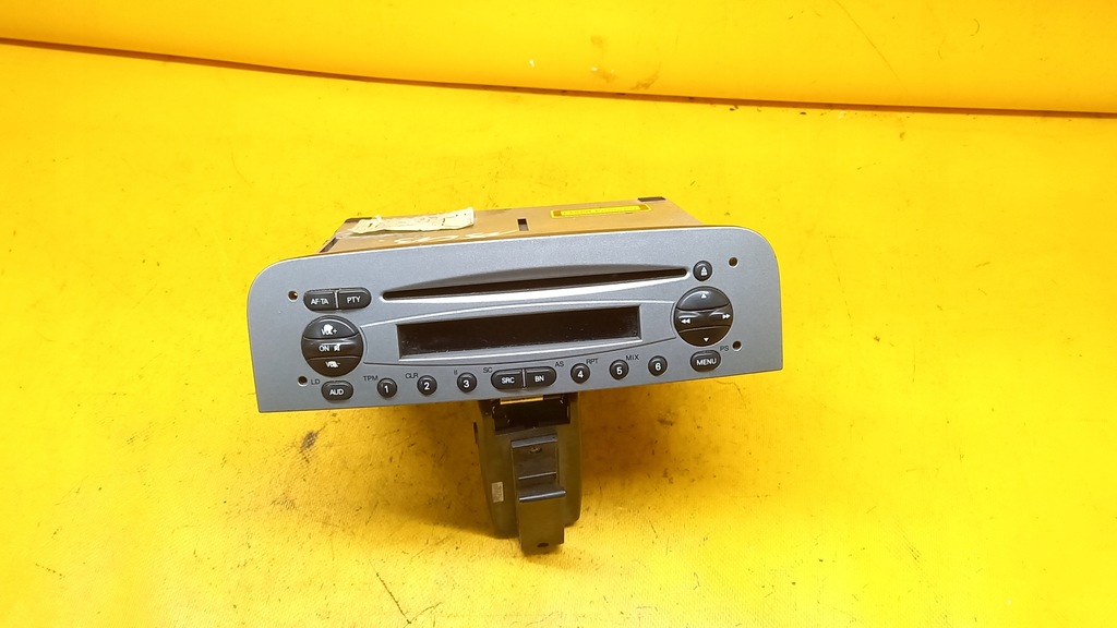 ORIGINAL RADIO ALFA ROMEO 147 8635123208 Product image