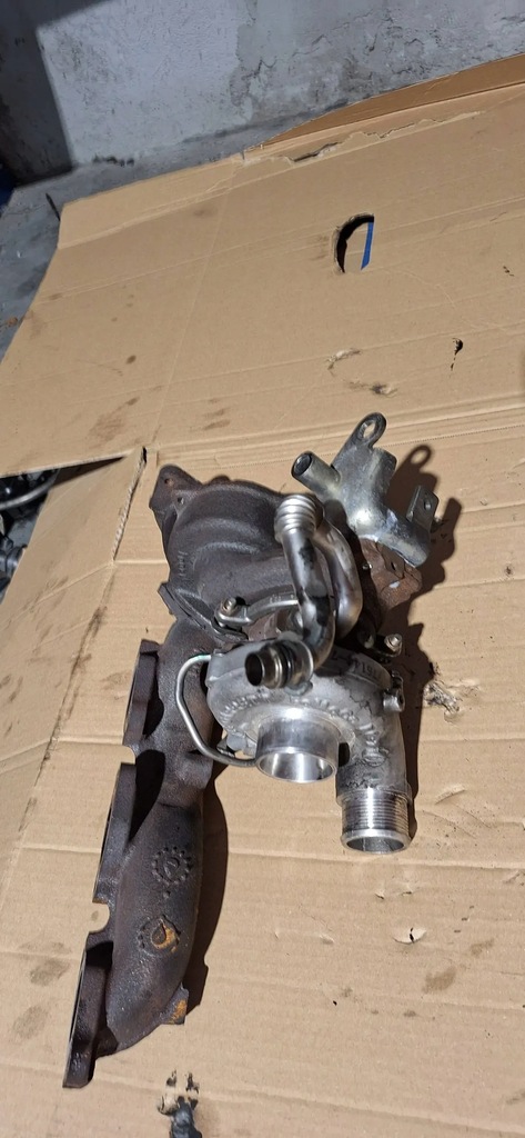 AX2Q6K82BDJaguar Turbolader Product image