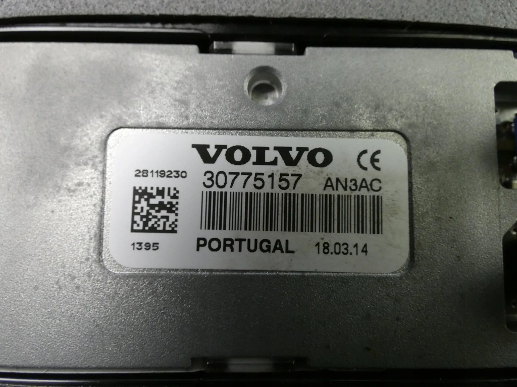 Volvo V40 II DACHANTENNE AERILE RADIO FIN Product image