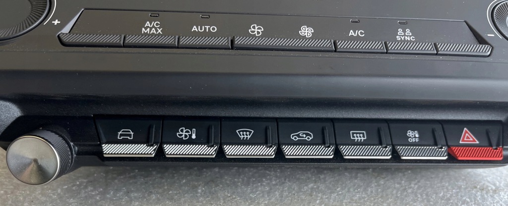 BILDSCHIRMANZEIGE PEUGEOT 308 III 3 T10 ORG Product image