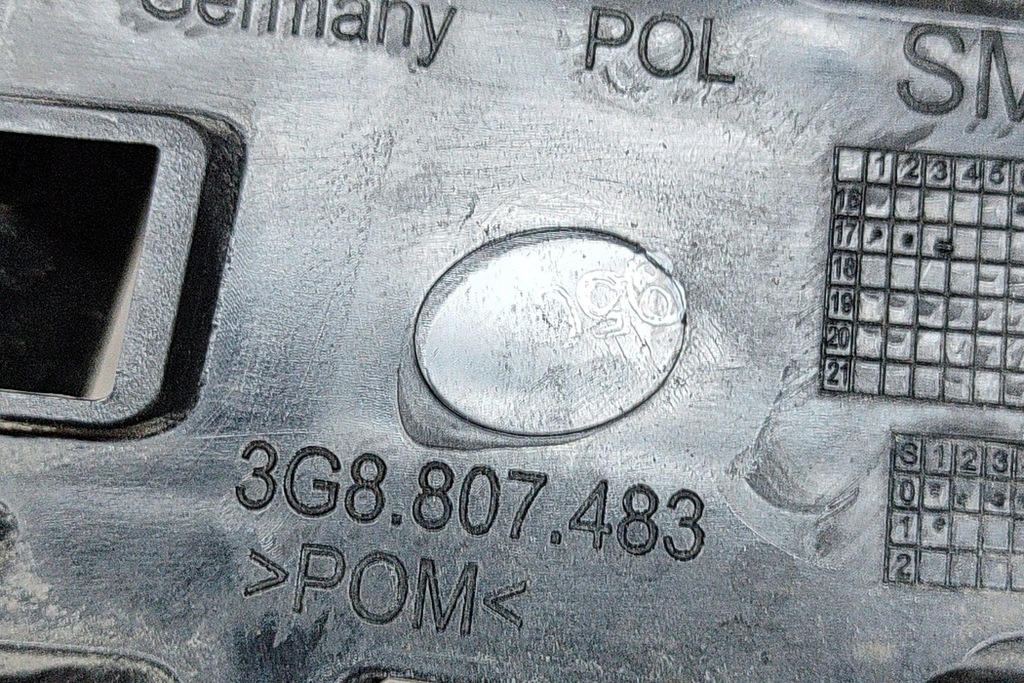 Volkswagen Arteon 3H7 Heck linker Stoßstangenhalter 3G8807483 2017 25682823 Product image