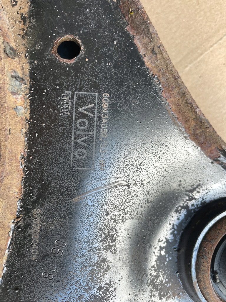Querlenker vorne rechts, schöner VOLVO V70 III Product image