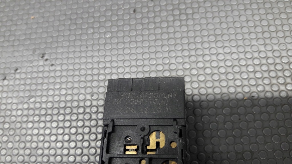 YUE102230 Land Rover Freelander Wischerschalter Product image