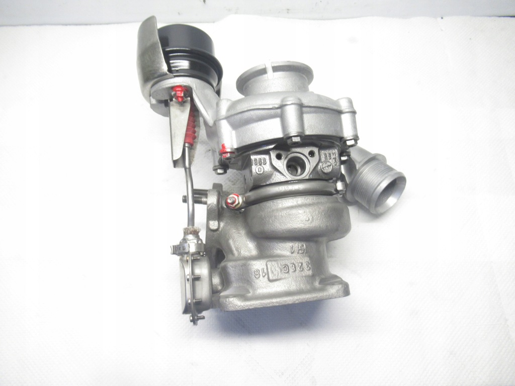 Turbine Porsche 911 Carrera 3.0 420 km 53039700741 9A212303201 53039700520 Product image