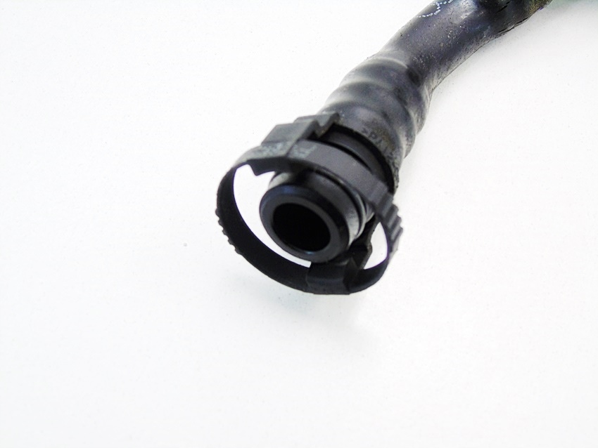 SERVODRUCKSCHLAUCH ROHR 2,4 V6 AUDI A4 B6 A6 C5 PASSAT 8E0611931BB Product image