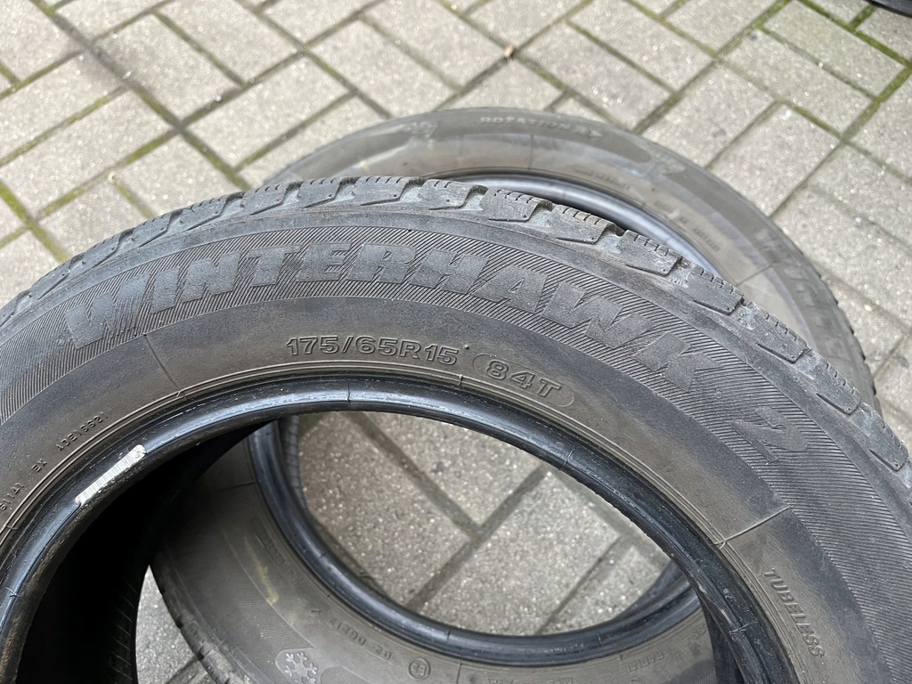 175/65/15 175/65R15 84T Firestone Winterhawk 2 5,7 mm 2009 in Teilen Product image