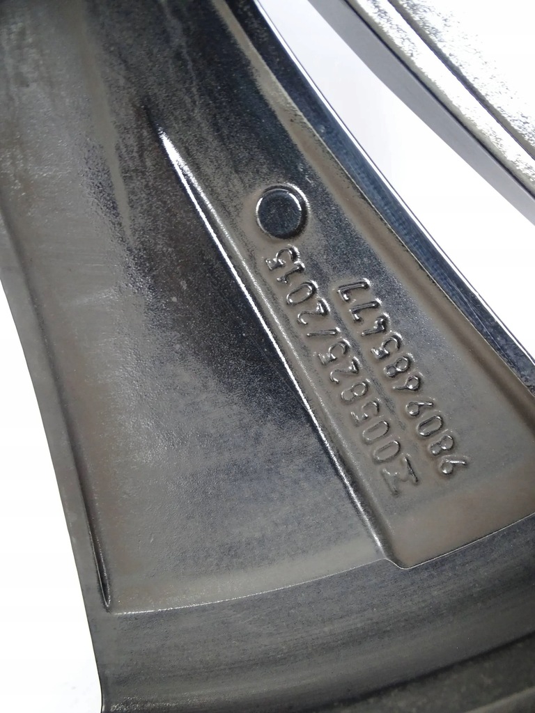 PEUGEOT-FELGE 7 J x 19 H2 CH5 38 9809685477 Product image