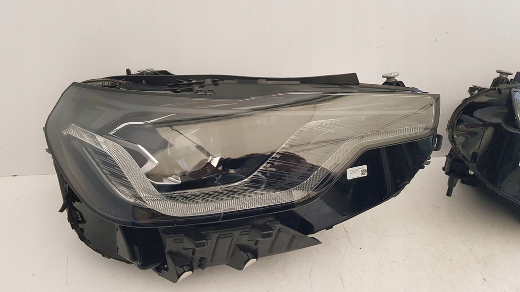 FRONTLEUCHTE VORNE LINKS RECHTS BMW M2 G87 SCHWARZ KOMPLETT 9503470 9503469 Product image