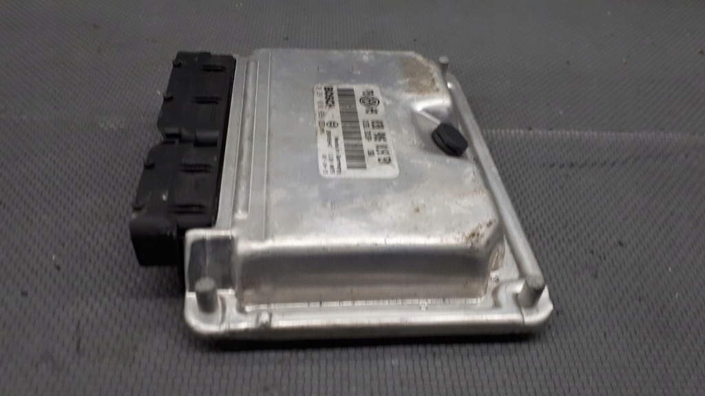 0281010668 Steuergerät VW PASSAT B5 1.9 TDI Product image