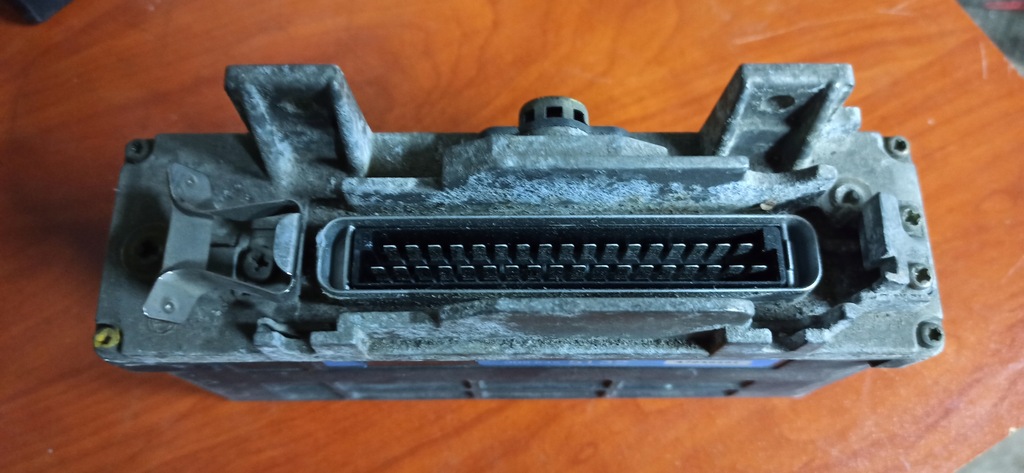 MERCEDES W124 E W201 COMPUTER ABS CONTROLLER BOSCH Product image