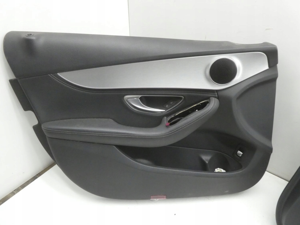 MERCEDES C-KLASSE W205 SEDAN EUROPE SEATS SEAT SIDE SIDES Product image