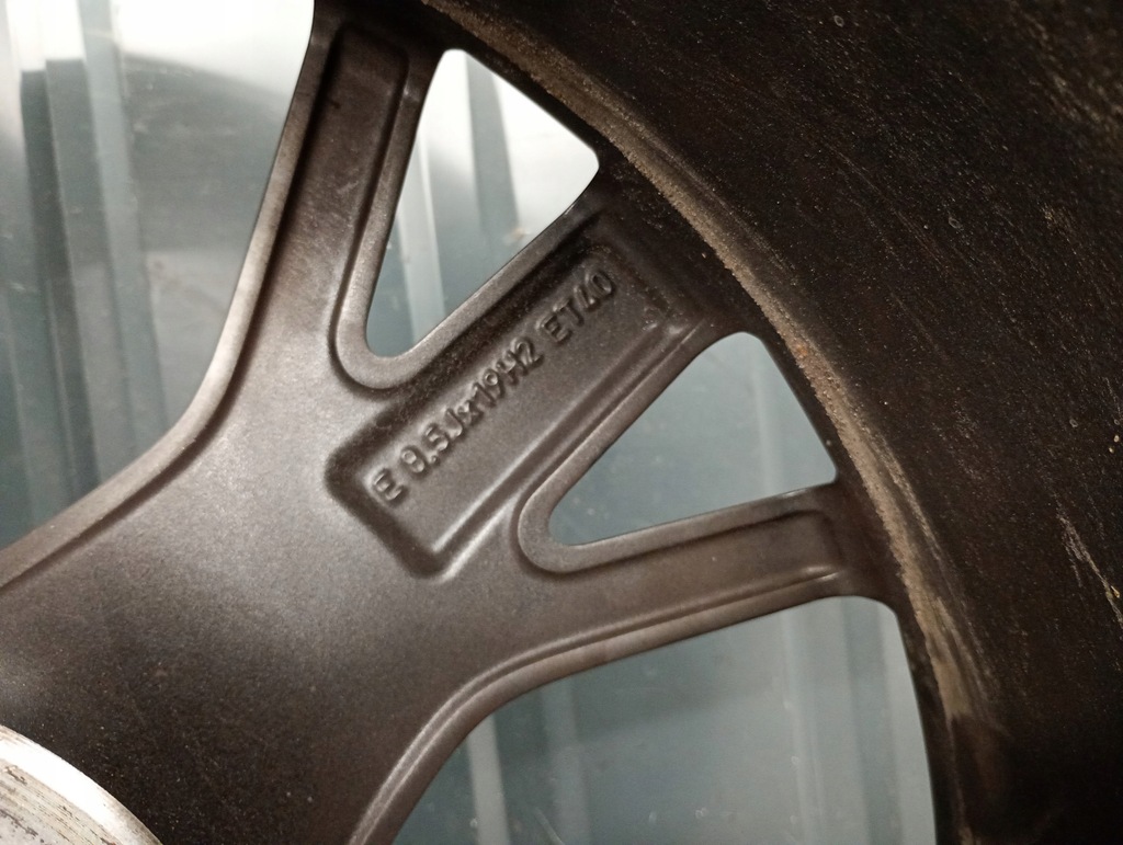 8W0601025DH Aluminium RIM 8.5JX19H2 ET40 5X112 ADI SPORT A4 B9 8W A5 S5 Product image