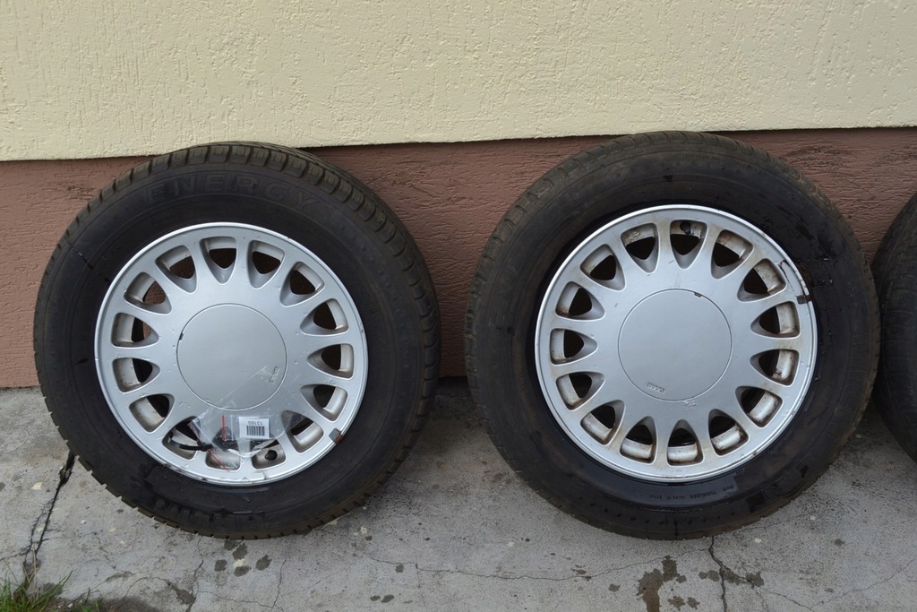 SAAB 900 9000 Räder Felgen Original K6 6Jx15 ET33 Product image