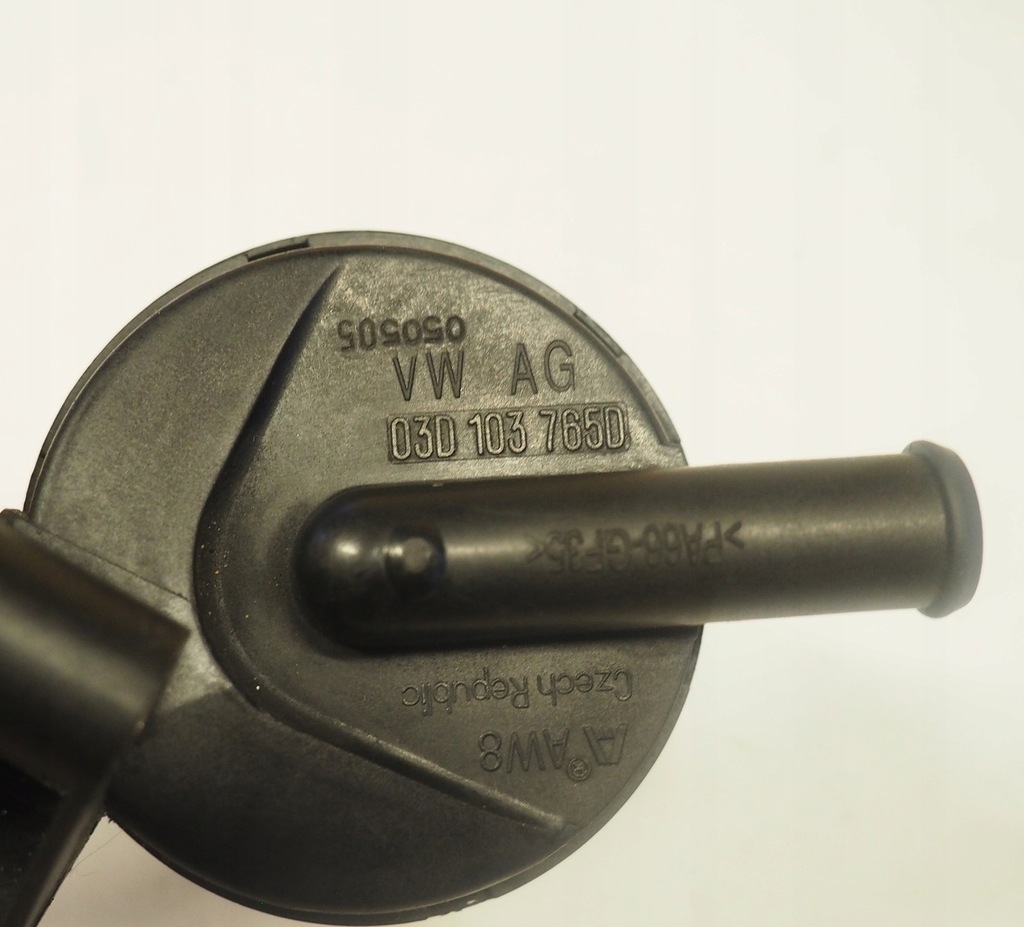 VW Audi Seat Skodaöl -Ölabscheider 03d103765d Product image