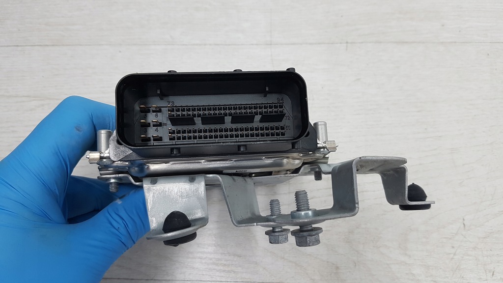 MERCEDES C-KLASSE W205 ADBLUE-CONTROLLER Product image