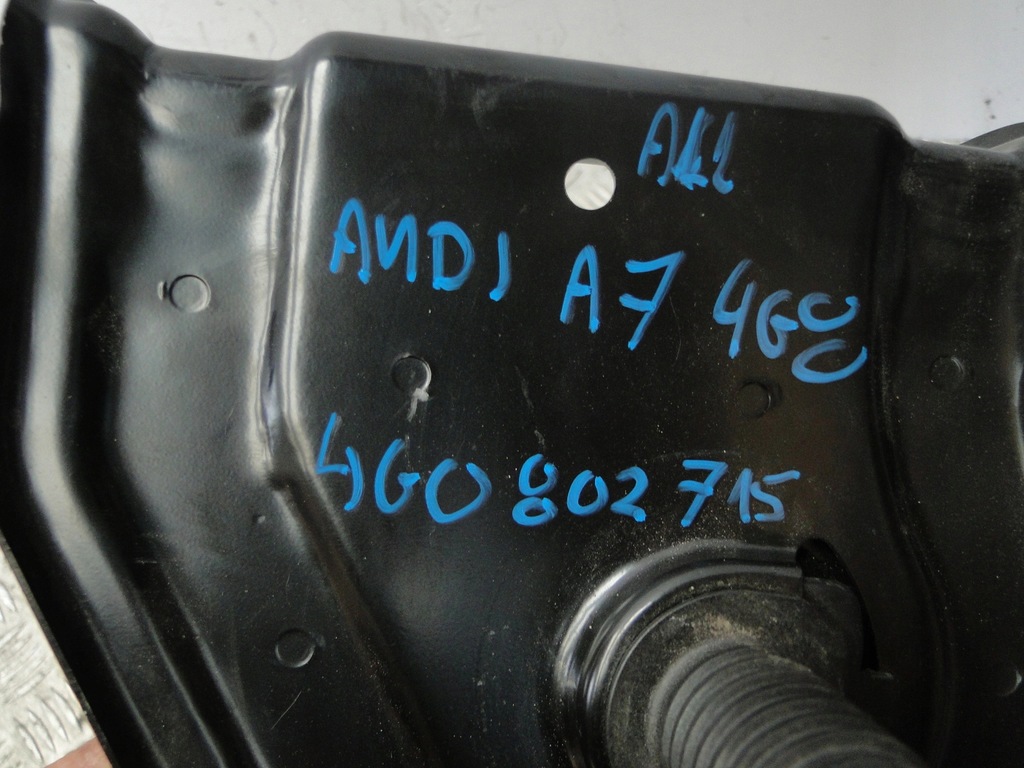 ERSATZREIFENHALTERUNG AUDI A7 4G 4G8 4G0802715 Product image