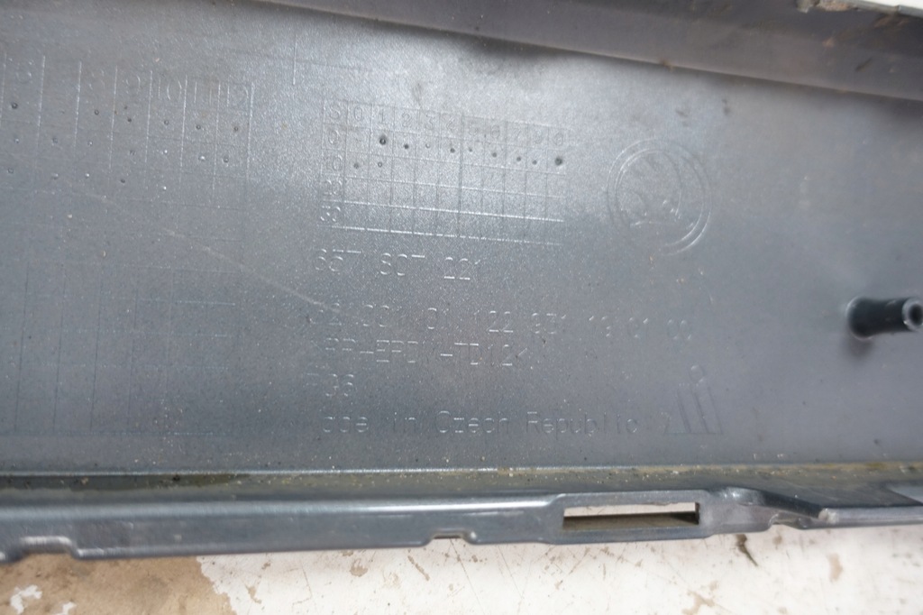 Skoda Scala 657 2019- vordere Stoßstange 657807221 Product image