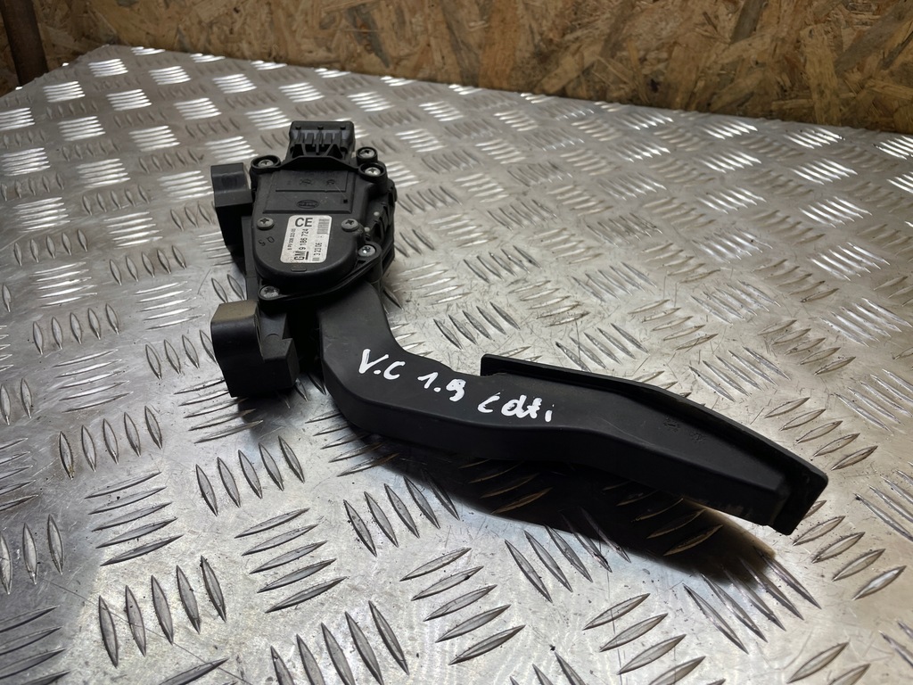 GASPOTENTIOMETER N9186724 OPEL VECTRA C LIFT 1.9 CDTI Product image