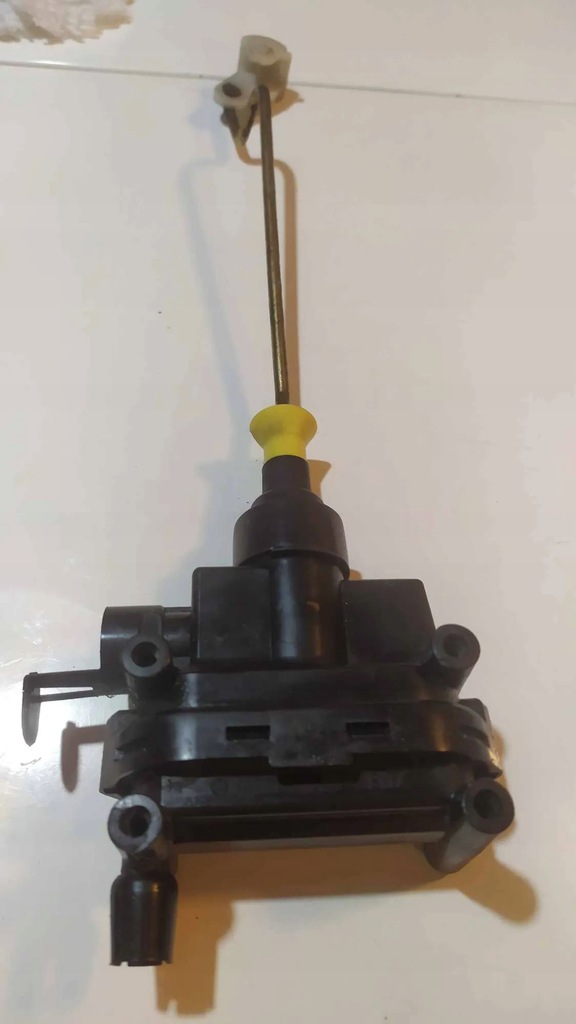 Mercedes-Benz W124 Zentralverriegelungsaktuator Product image