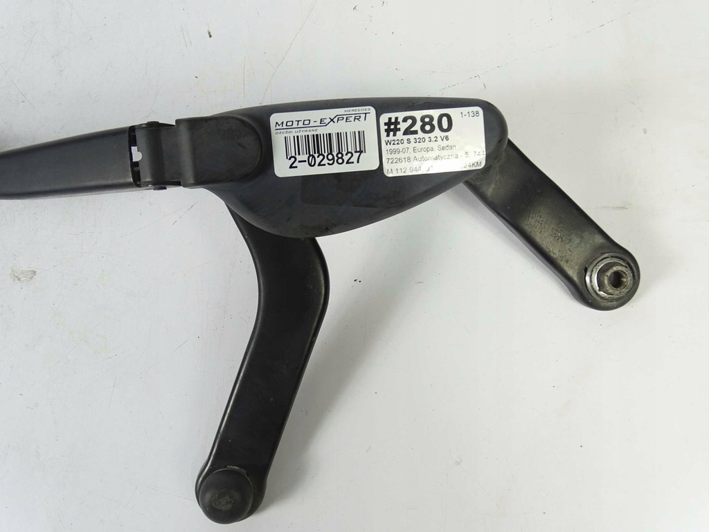 Mercedes S-Klasse W220 WISCHERARM RECHTS EU Product image