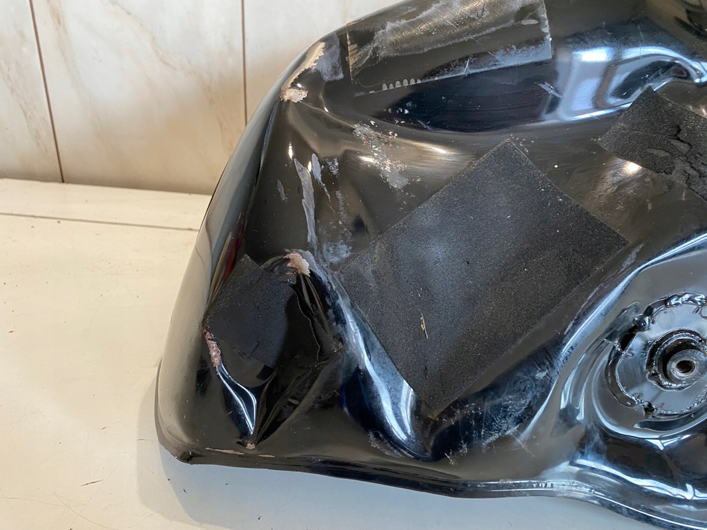 HONDA CBR 1000RR SC57 04-07 KRAFTSTOFFTANK Product image