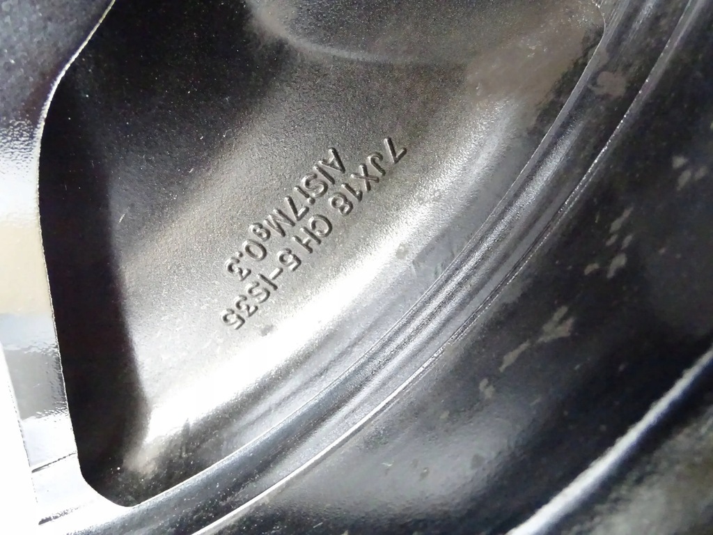 FELGE RENAULT 7J x 18 CH5 ET35 5X114,3 403002401R Product image