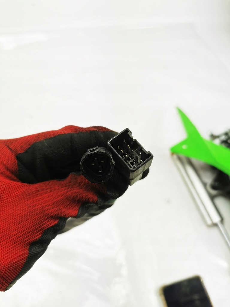 Kawasaki ZX6R ZX-6R ZX 6R 636 13-17 LINKER SCHALTER Product image