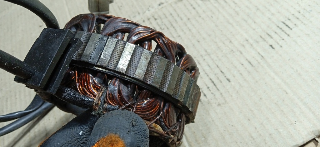 YAMAHA XJ 600 84-89 XS 400 LICHTMASCHINE STATOR LICHTMASCHINE WICKLUNG Product image