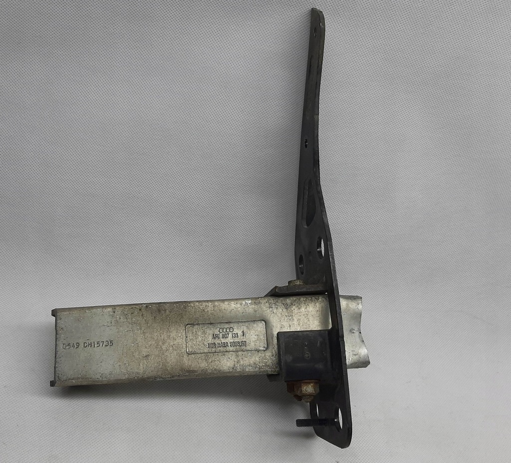 Audi A6 C6 Knautschzone links Halter 4F0807133 Product image