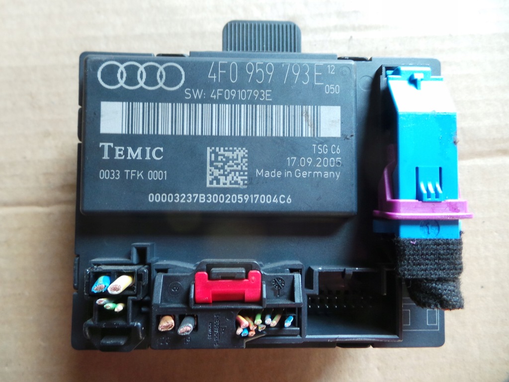 Türmodul vorne links Audi A6 C6 4F0959793E Product image