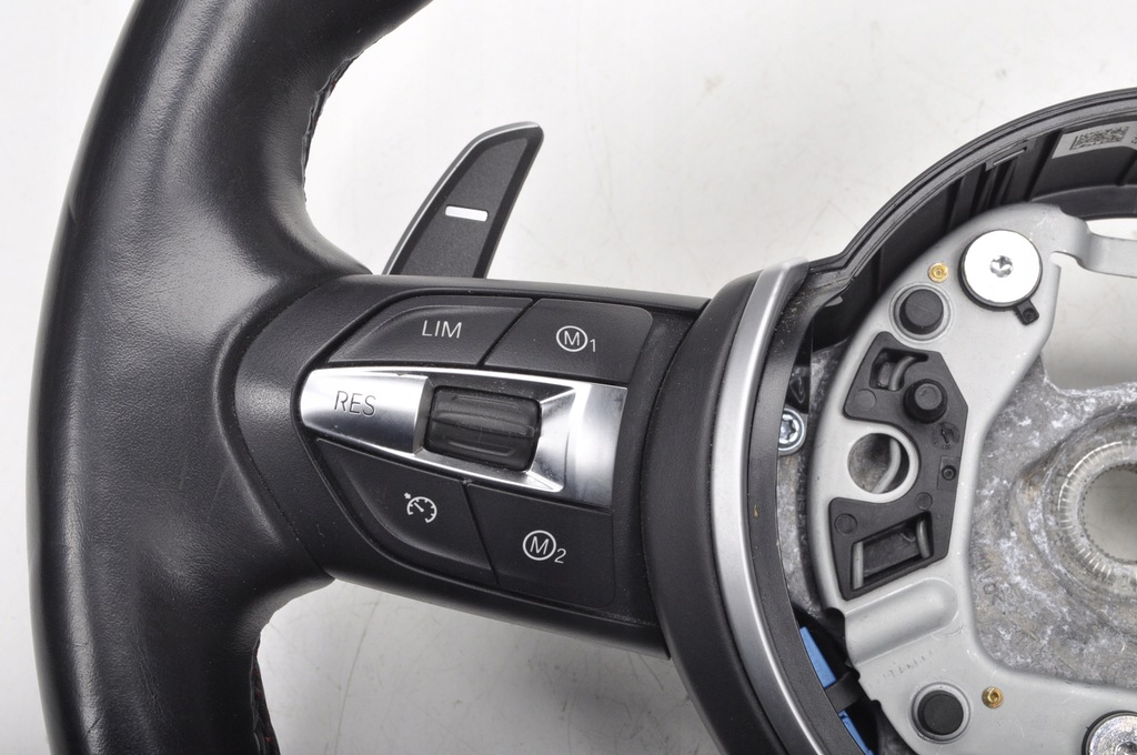 BMW M3 F80 LEDERLENKRAD M PADLE PACK Product image