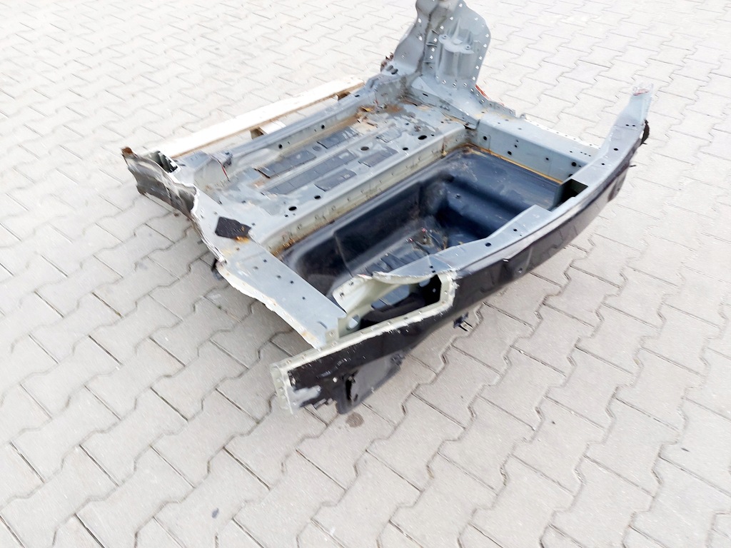 C-KLASSE W205 COUPE Rückbank, Rückwand, Kofferraumboden, Lift 18 Jahre alt. Product image