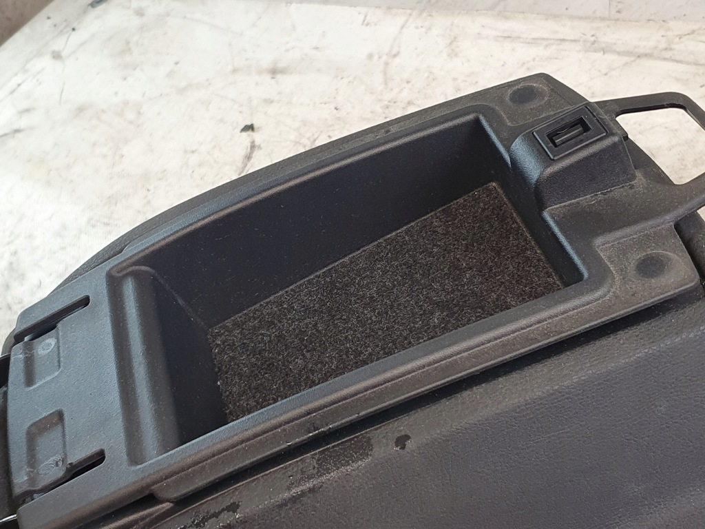 MITTELTUNNELKONSOLE OE 7S71-A045A20-AX FORD MONDEO MK4 07 EU Product image