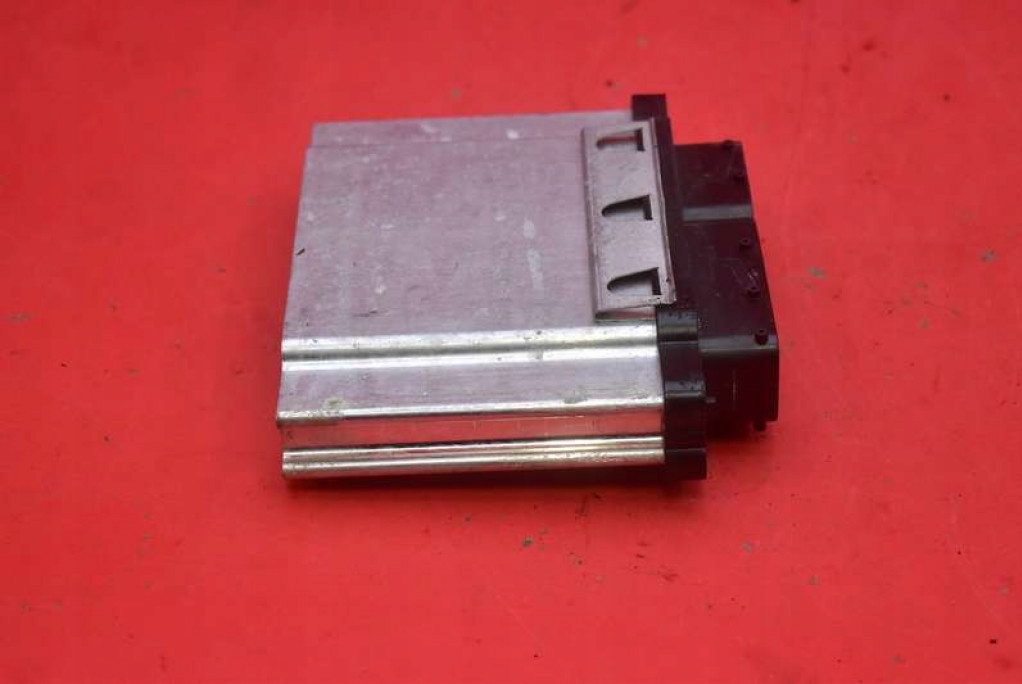 Treiber Computer Engine Computer 04E907309BH Skoda Octavia 3 III 1.4 TSI 150 PS Product image