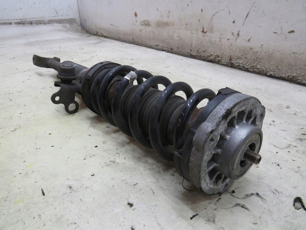 STOSSDÄMPFER LINKS VORNE BMW 6 F06 F12 F13 640D 795082-02 Product image