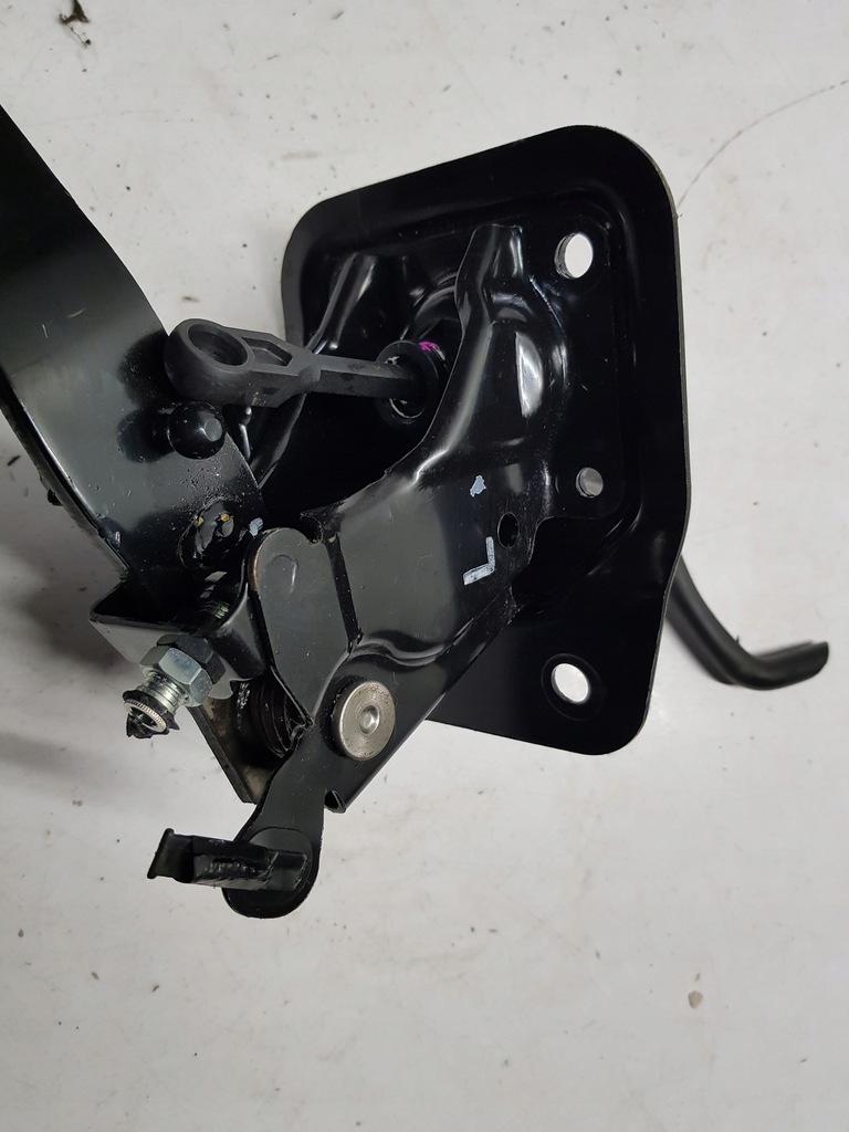 Gaskupplungs-Bremspedal Mitsubishi Lancer VIII Product image