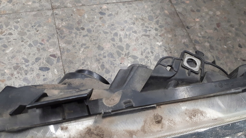 Linker Frontscheinwerfer Renault Megane II Valeo Product image