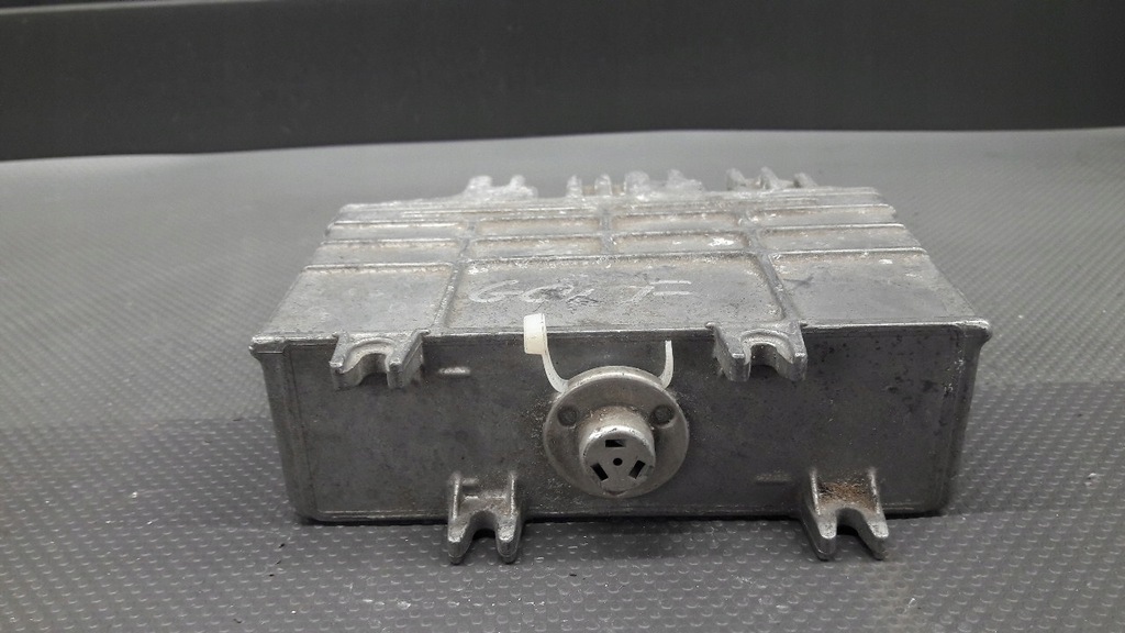 0261203647 Motorcomputer VW GOLF III 1.4 Product image