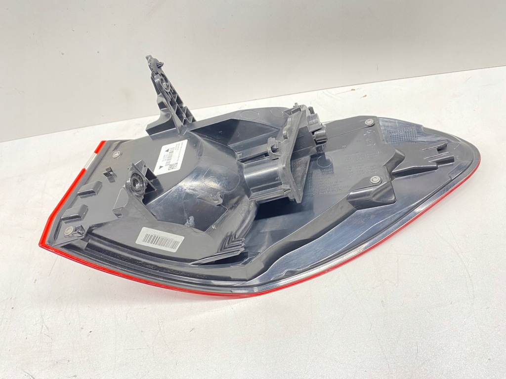 Hintere Lampe links W BMW 2 F46 Grand Tourer Lift Product image