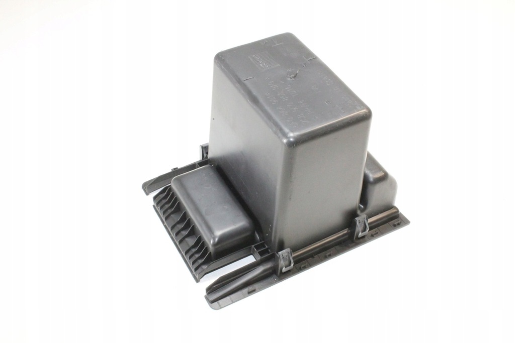 Zentralrahmen des Sitzes Leon Cockpit (5F1) 5F0864981A 1.4L Benzin 110 kW 2016 Product image
