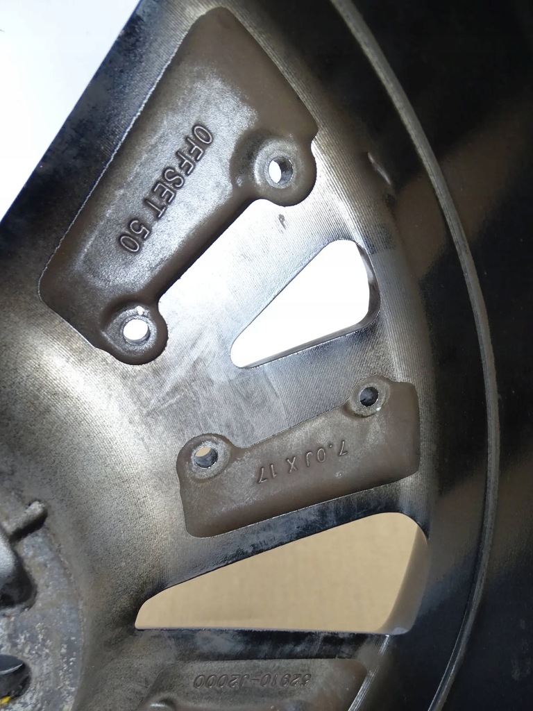 FELGE KIA 7J x 17 ET50 52910-J2000 5X114,3 Product image