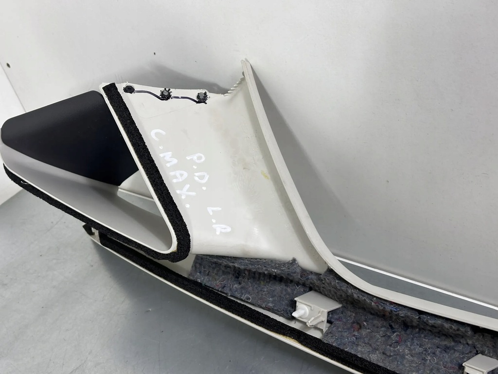 Ford Grand C-MAX 2016 Säulenverkleidung vorne rechts Product image