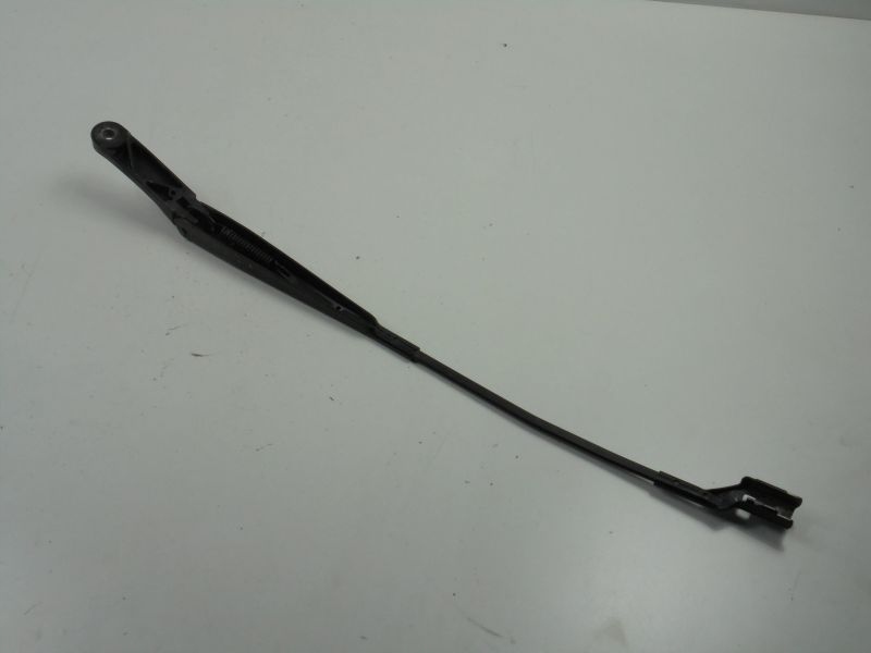 PASSAT B6 WISCHERARM VORNE RECHTS 3C1955410B Product image